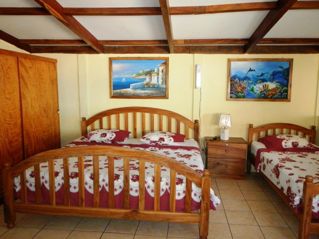 Punta Roca Surf Resort La Libertad Zimmer foto